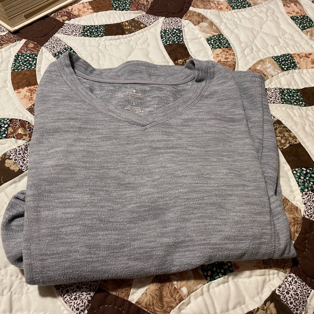 Long sleeve top